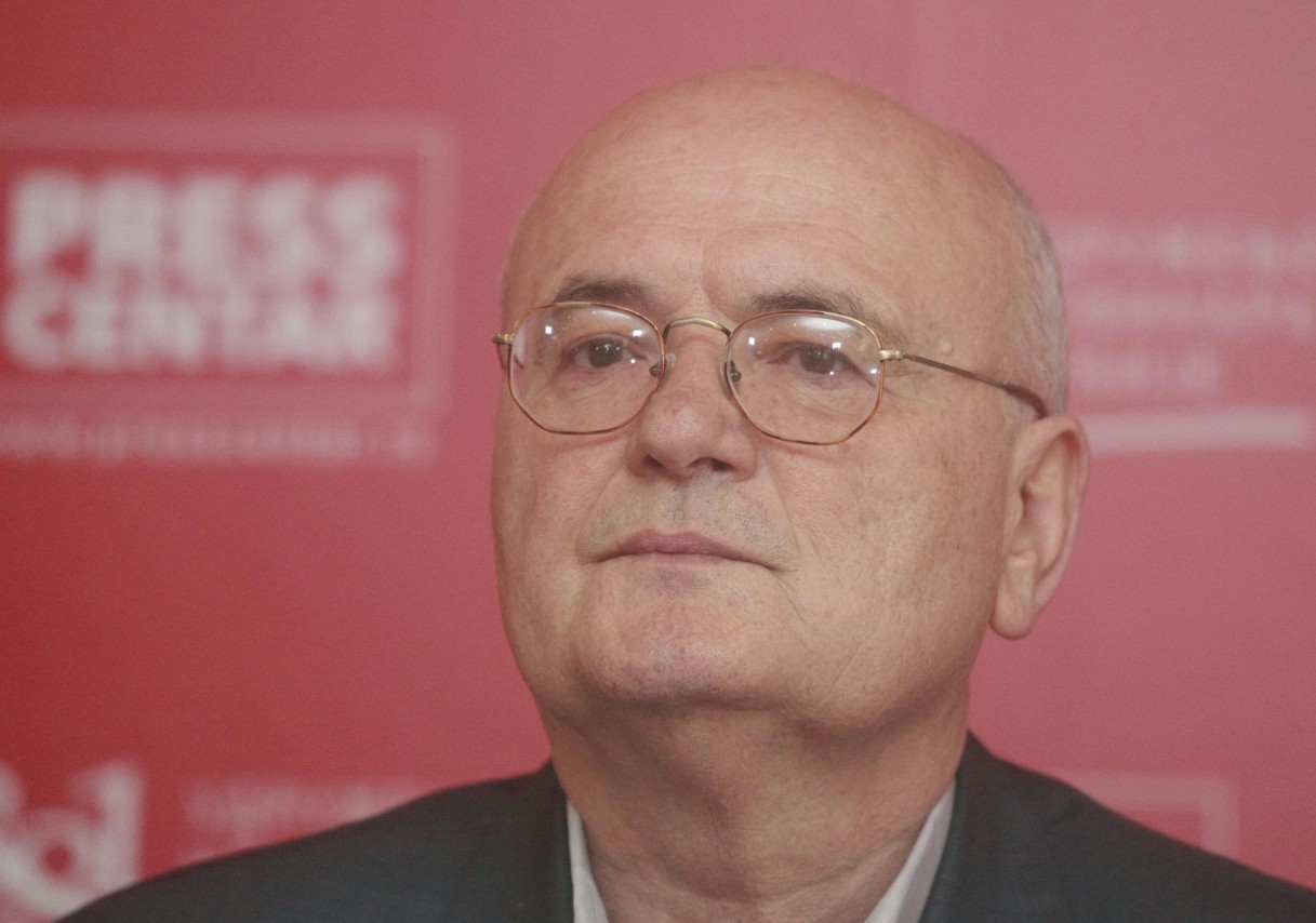 Strahinja Tepavčević
11/2/2016