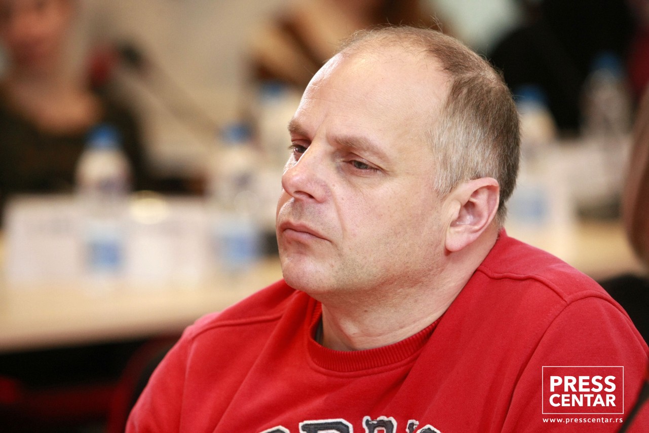 Vladimir Pavlović
1/3/2016