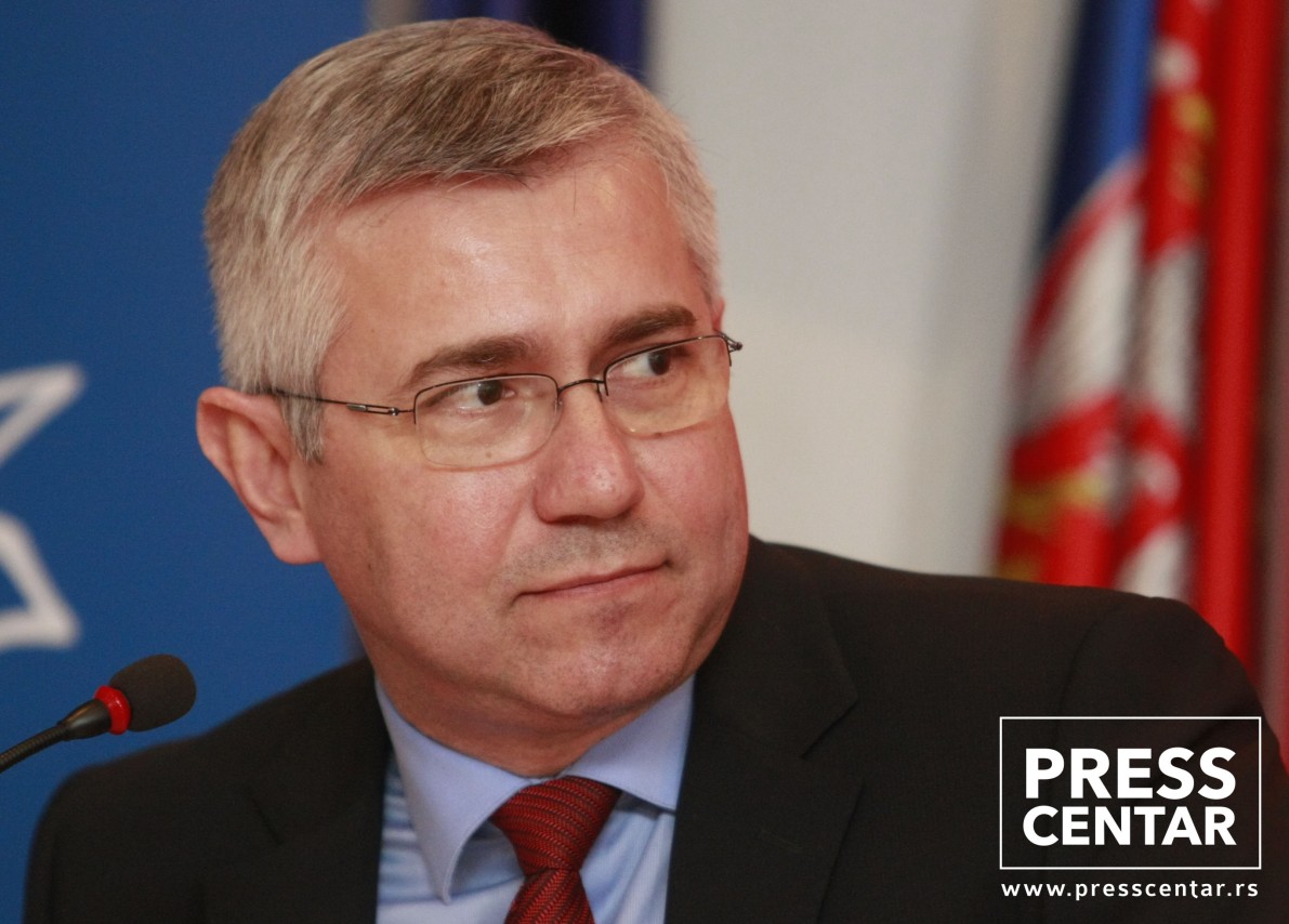 Zoran Stanojević
11/3/2016