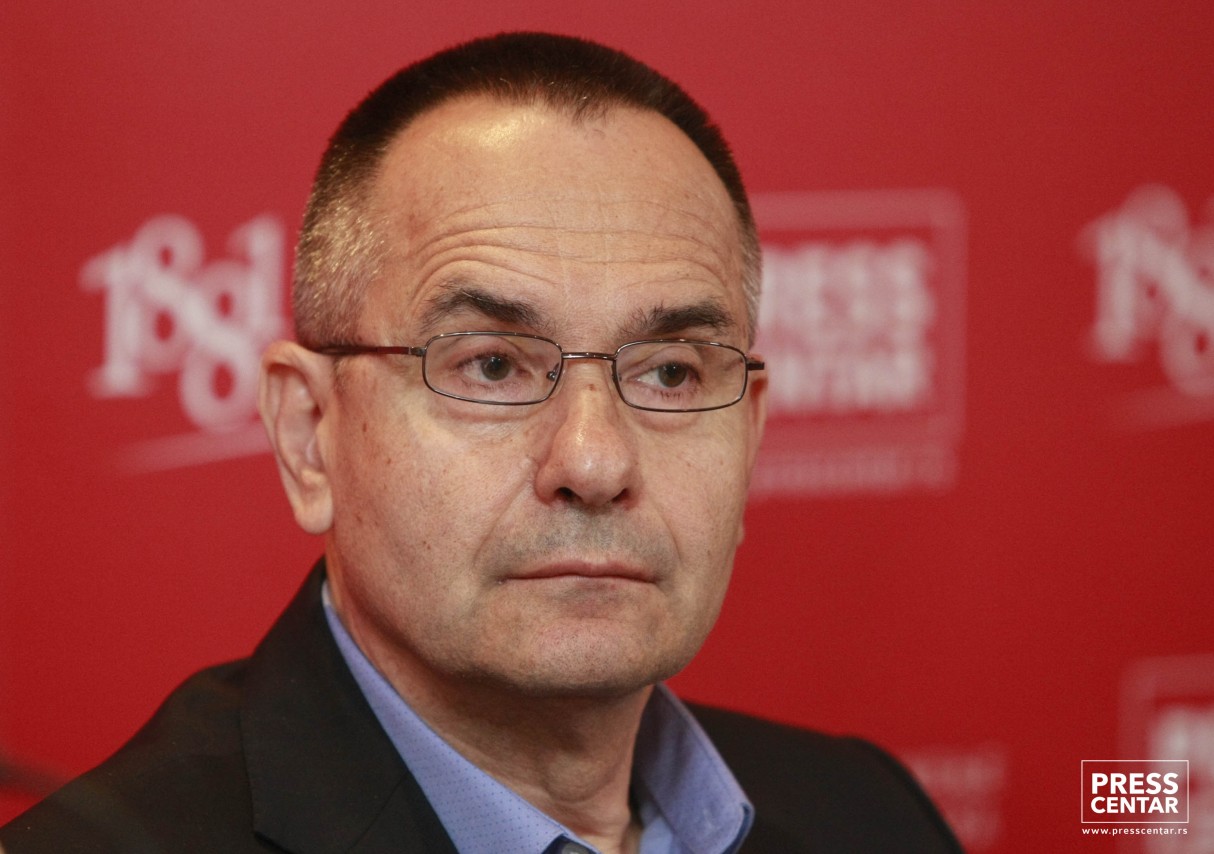 dr Borko Josifovski
31/3/2016