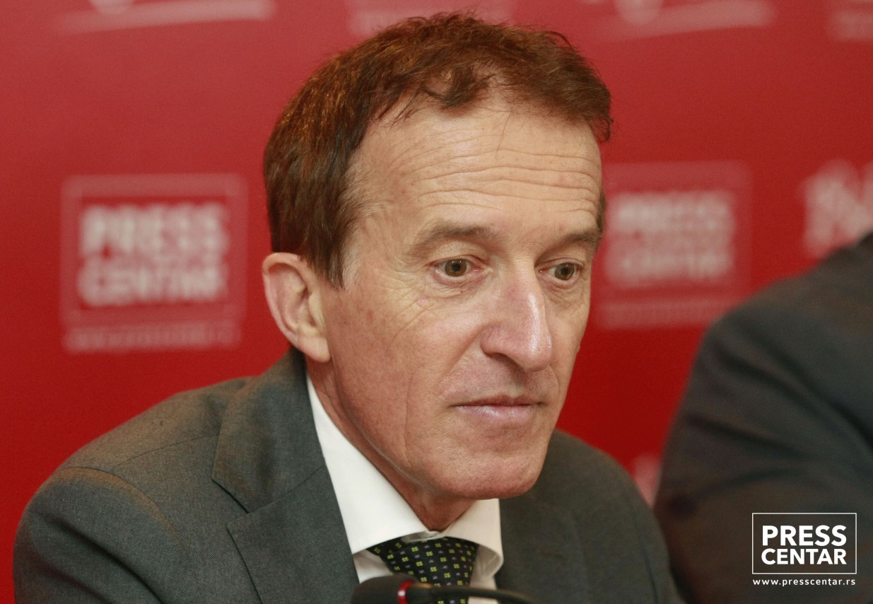 Peter Burkhard
19/4/2016