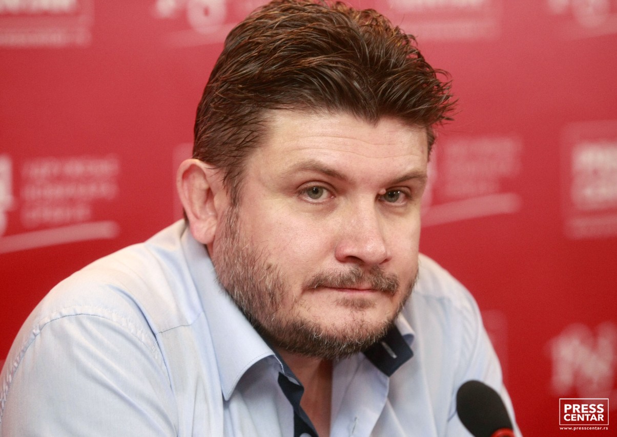 prof. dr Ivan Dojčinović
13/10/2016