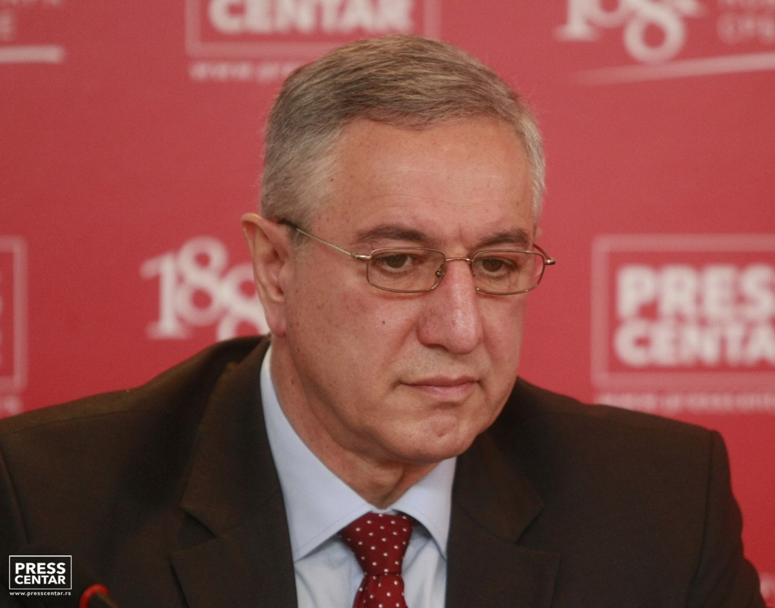 Slavoljub Jevtić
18/10/2016