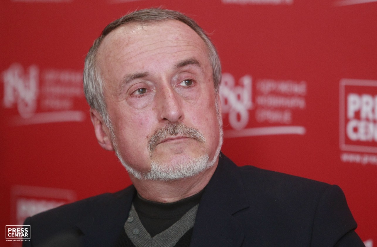 Momir Vasiljević
14/12/2016