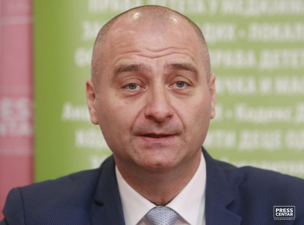 dr Nenad Ivanišević
15/12/2016