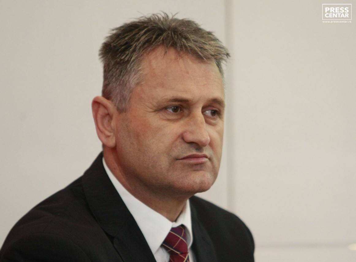 Milisav Petrović
19/12/2016