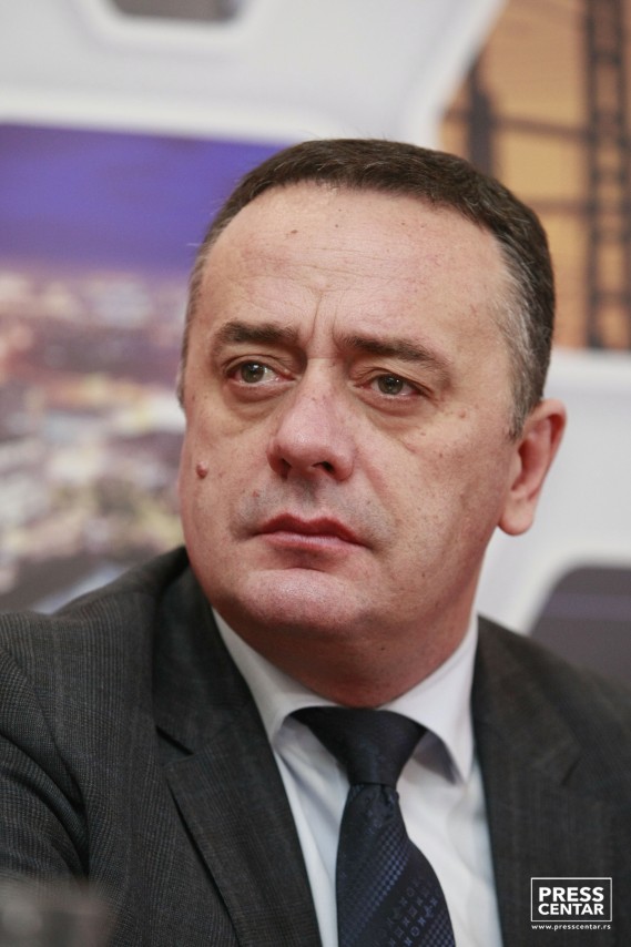Aleksandar Antić
22/12/2016