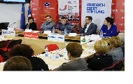 „Demokratija u doba digitalne revolucije“ „Demokratija u doba digitalne revolucije“