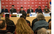 "Kosovo-monolog ili dijalog? Pitanje je sad" "Kosovo-monolog ili dijalog? Pitanje je sad"